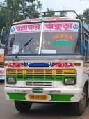 NIRANKAR bus